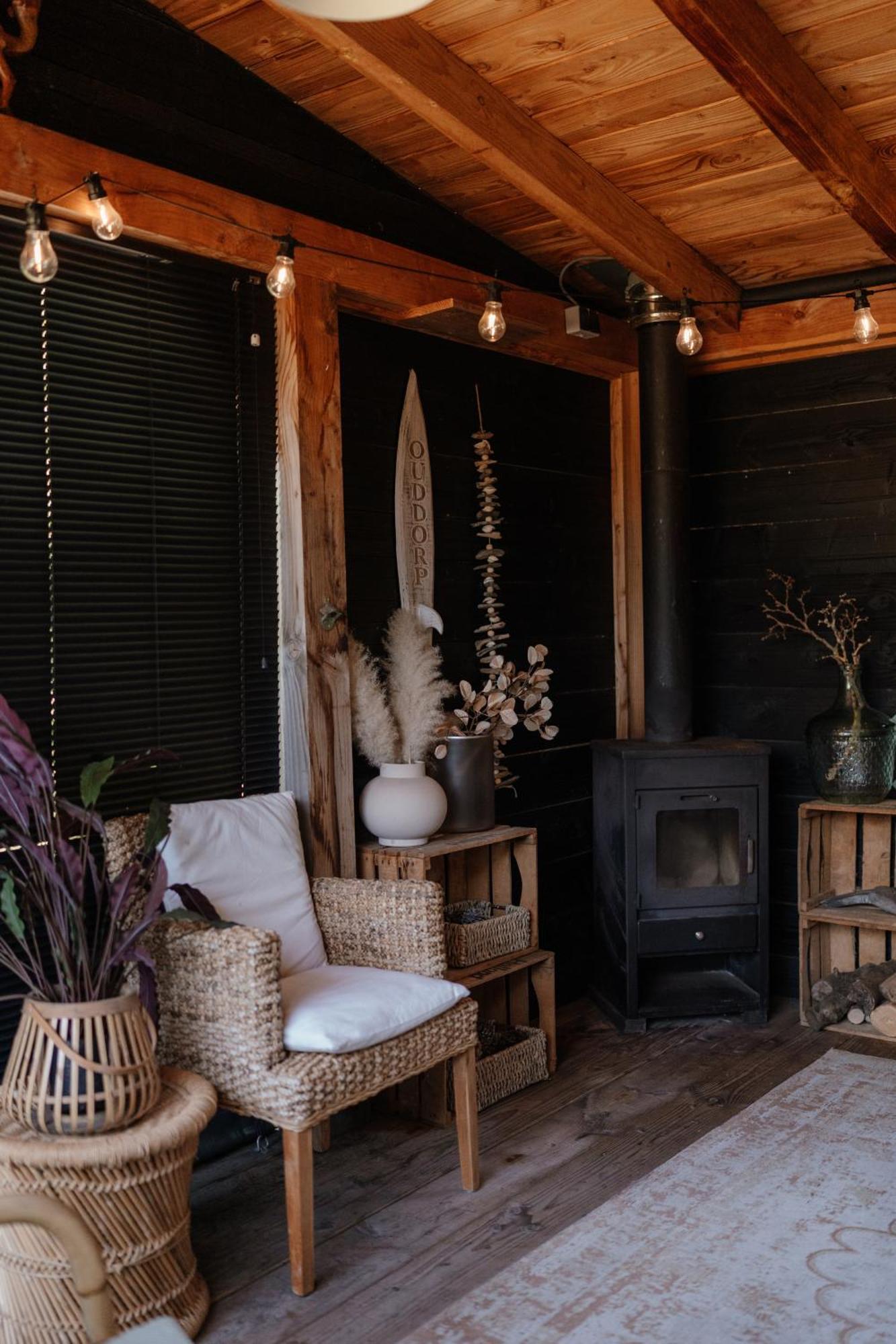 Strand-Chalet Luna - 700 Mtr Van Het Strand Van Ouddorp Luaran gambar